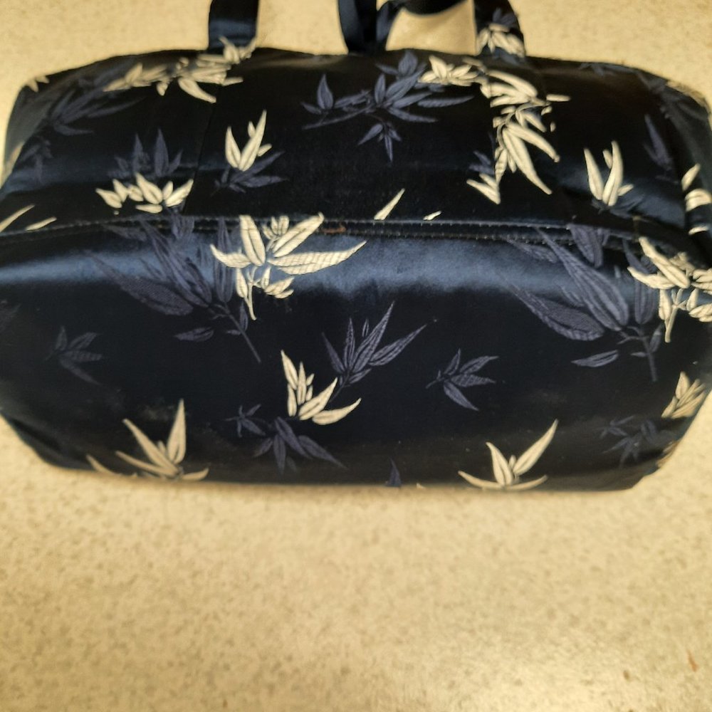 Oriental Design Navy Satin Fabric Tote - Picture 3 of 5